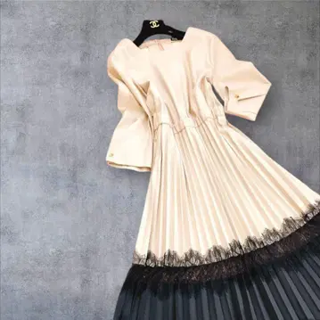 택 포함 새상품 ZARA 자라 대비 가죽 느낌 원피스