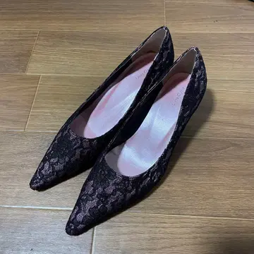 Livre Claire 레이스 소재 스틸레토 펌프스 핑크 블랙