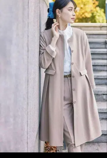 베이지 티어 클라세 노카라 A라인 코트