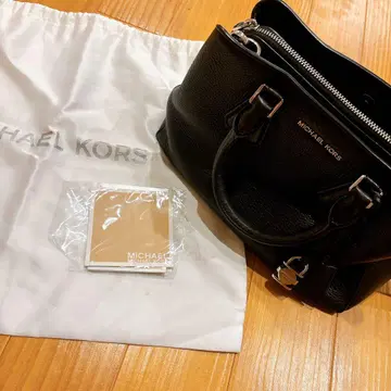 마이클코어스 블랙 백