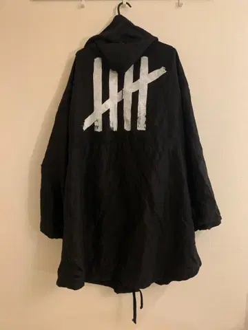 ANN DEMEULEMEESTER x VITKAC 후디드 코트