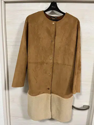 ZARA 스웨이드풍 롱 코트