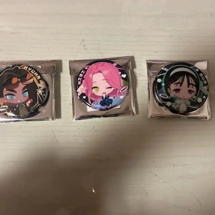 Selling A-STAY Can Badge