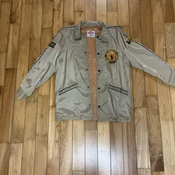 outdoor outfits 70s 나일론 자켓