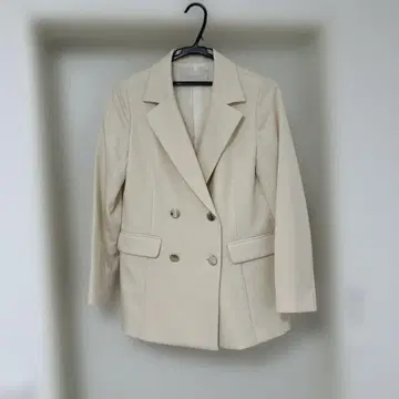 아이보리 더블 브레스트 테일러드 자켓