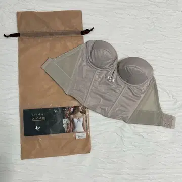bridal bloom 브라이덜 블룸 숏 뷔스티에 신부 이너
