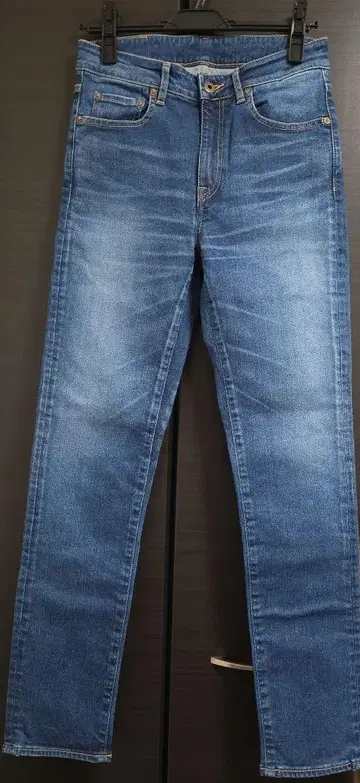 미사용 새상품 JAPAN BLUE JEANS 슬림 핏 데님