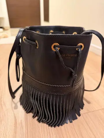 M Davidson 프린지 버킷 백 블랙