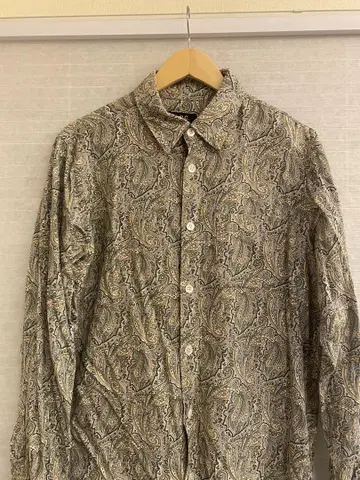 A.P.C 페이즐리 무늬 긴팔 셔츠 M
