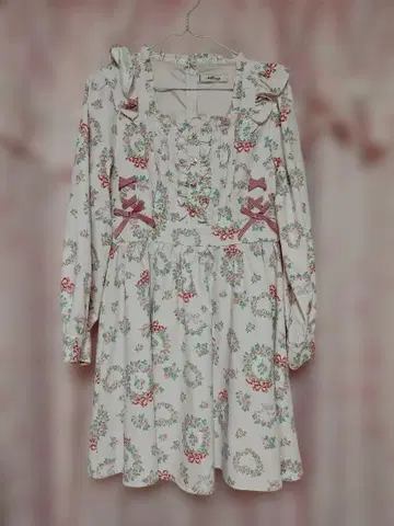 앙크루즈 원피스 꽃무늬 핑크
