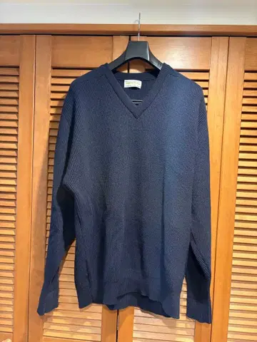 WILLIAM LOCKIE 니트