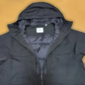 블랙 플리스 자켓 후드 부착