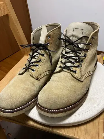 Red Wing 베이지 스웨이드 워크 부츠