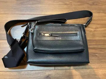 FURLA 블랙 숄더백 세트