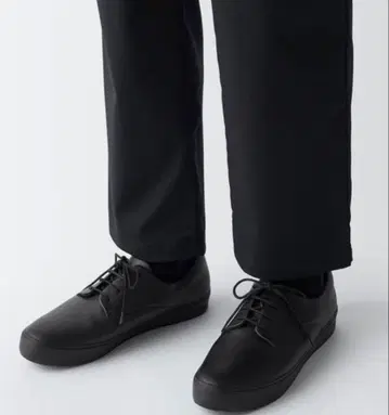 [ 미사용급 ] 무인양품 MUJI 27.0cm 재생 가죽 신발 스니커즈