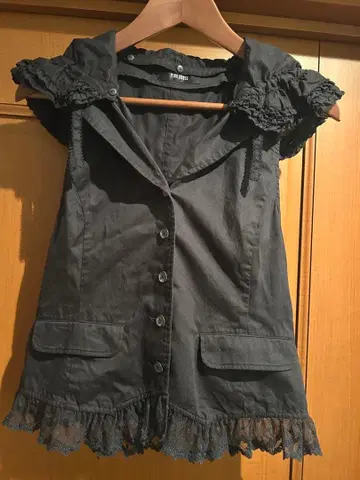 핑크하우스 블랙 딸기 모티브 베스트
