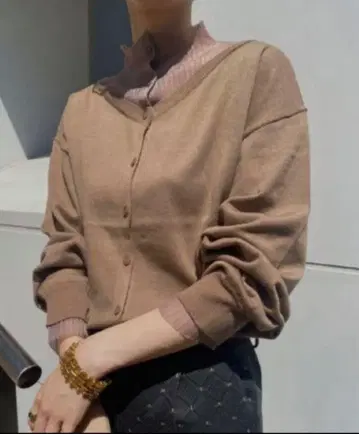 AMERI 2WAY FAKE LAYERED KNIT TOP
