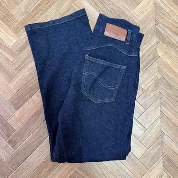 Eaphi WAVE DESIGN HIGH WAIST DENIM