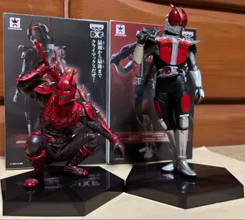 가면라이더 덴오 모모타로스 피규어 가챠폰