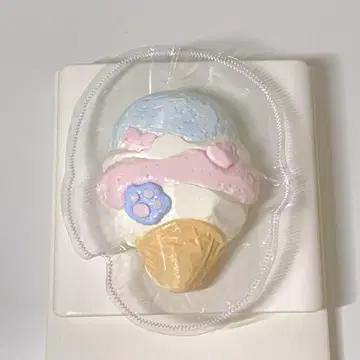 [물 느낌] 실리콘 스퀴즈 콘 아이스크림