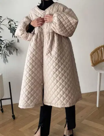 베이지 퀼팅 코트 SM 사이즈