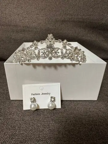 티아라 ANNAN WEDDING