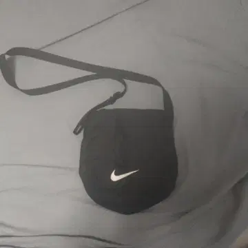 NIKE 90s 숄더백 바디백 Y2K 테크 Nike 블랙