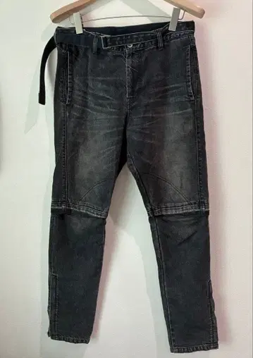 sacai 벨트 포함 블랙 데님 사이즈 2