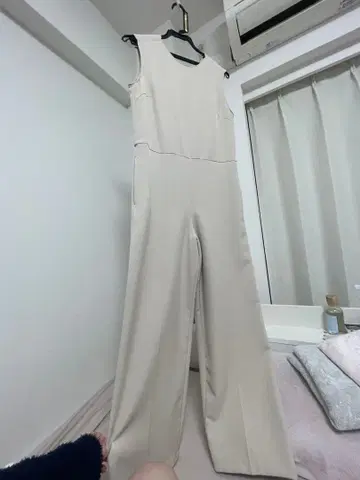 베이지 슬리브리스 올인원