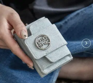GYDA 서클 메탈 로고 컴팩트 미니 지갑