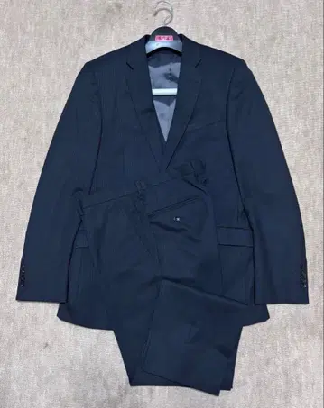 [ 새상품급 ] P.S.FA 스트라이프 블랙 수트 쓰리피스