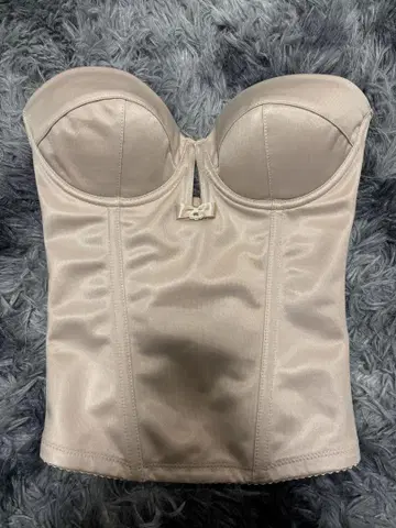 브라이덜 이너 D65 뷔스티에 Noe
