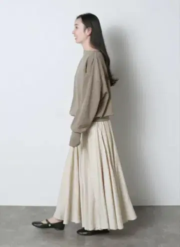 meri 미일리 맥시 플레어 스커트 아이보리