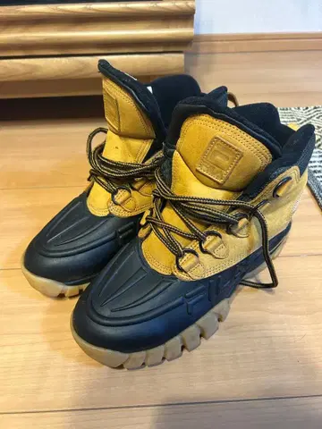 FILA 부츠 스니커즈