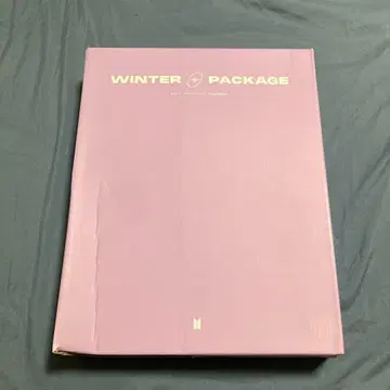 BTS WINTER PACKAGE 보라색