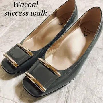 새상품급 와코루 서세스워크 펌프스 23 에나멜 소가죽 그레이 계열