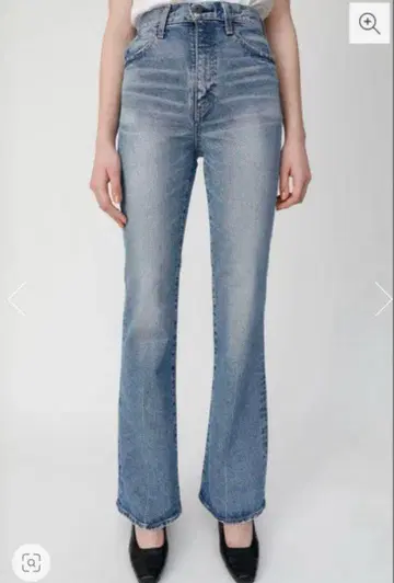 MOUSSY MVS FLARE 25인치