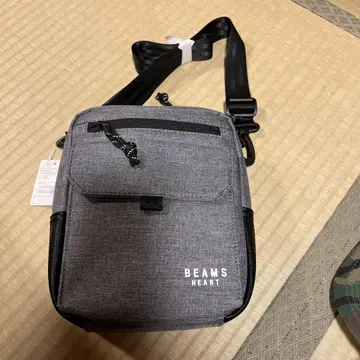 BEAMS HEART 숄더백 그레이