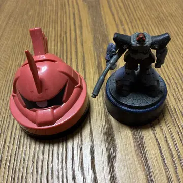 기동전사 건담 자쿠 헤드 스탠드 & 돔 연필깎이 2세트