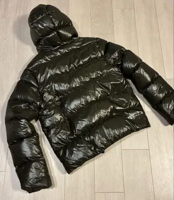 Duvetica 후드 부착 다운 자켓 48 사이즈