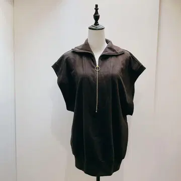 새상품급 후미에 타나카 맨투맨 풀오버 베스트 하프 지퍼 M