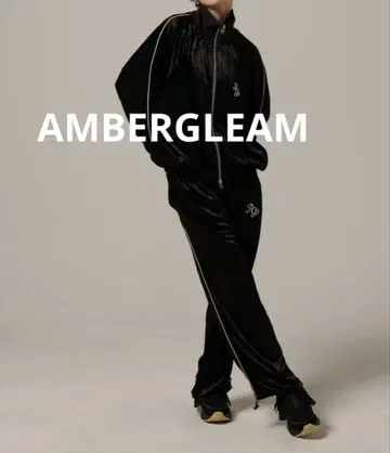 AMBERGLEAM Clash Velour Gathered Pants