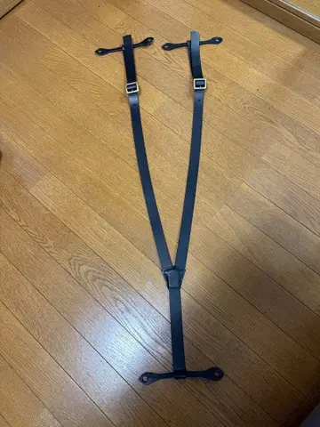 블랙 가죽 서스펜더 tcb 청바지