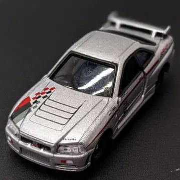 토미카 리미티드 닛산 SKYLINE GTR R34 Z-tune