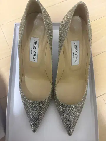 지미추 실버 하이힐