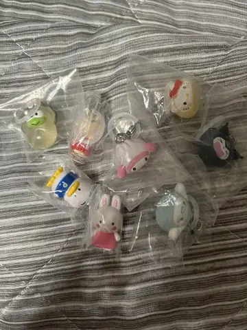 산리오 메지루시 액세서리 8개