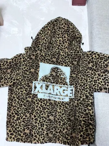 XLARGE 레오파드 무늬 플리스 자켓