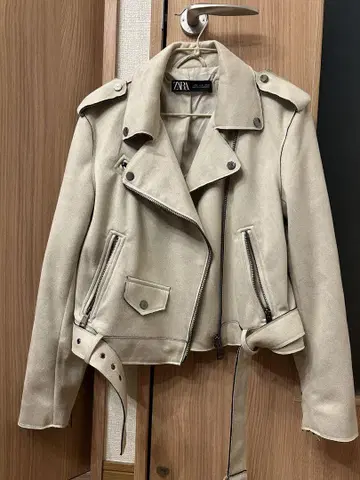 zara 새상품급 스웨이드 크림색 라이더 자켓