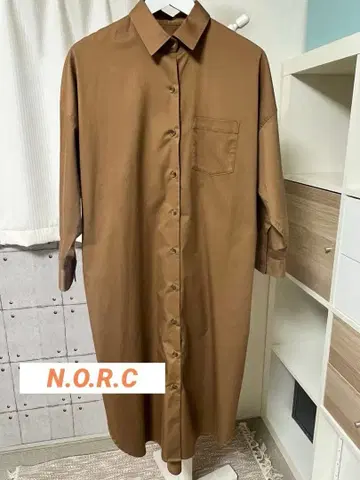 롱 셔츠 원피스 카멜 N.O.R.C by the line