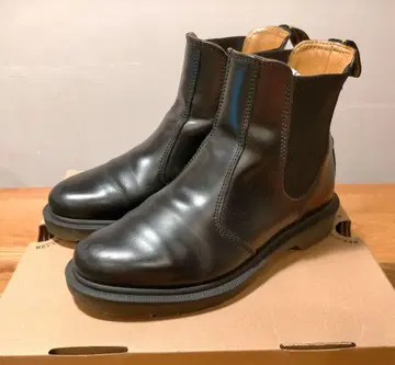 닥터마틴 사이드 고어 첼시 부츠 블랙 UK5